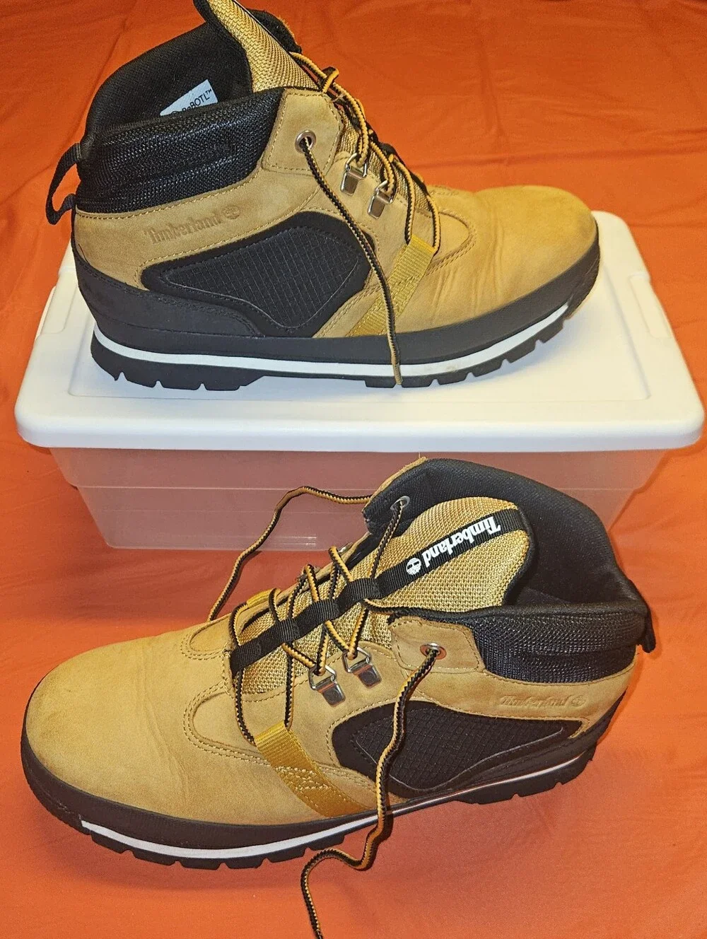 Timberland Euro Hiker Reimagined Mid Boots Size Youth/Boys 7 E.U.C.